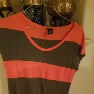 Rue 21 orange and black shirt